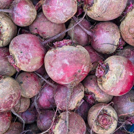 Beets - Red (Topped)